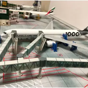 Samolot pasażerski z mostem – Zabawka lotnicza B747 A380