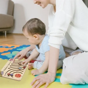 Planetarium Montessori: Drewniana zabawka edukacyjna dla dzieci