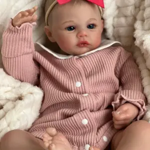 Ręcznie robiona laleczka Reborn 19 cali z malowanymi włosami