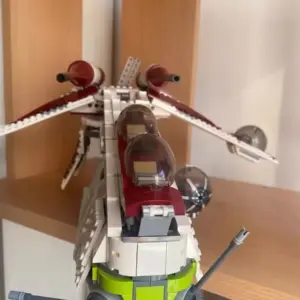 Republic Gunship 1228 PCS z 5 figurkami - Z oryginalnym pudełkiem