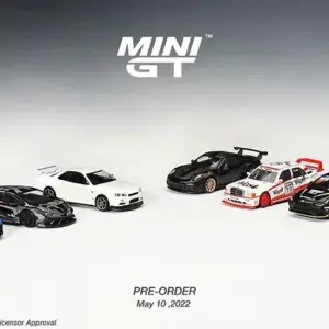Mini GT 1/64 Nissan Skyline GT-R (R34) - Idealny Prezent dla Kolekcjonera