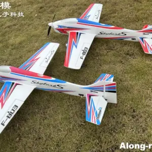 Samolot RC F-803 – Model do zabawy i sportu z 1000mm rozpiętości!