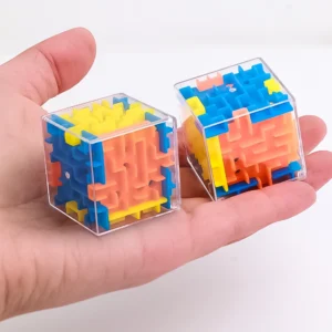 Zabawka edukacyjna 3D – trójwymiarowy labirynt do zabawy dla dzieci