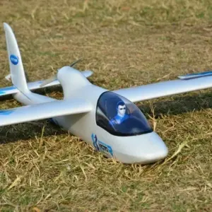 Szybuj w chmurach z 1.5m RC Plane X8 Surfer – idealny starter!