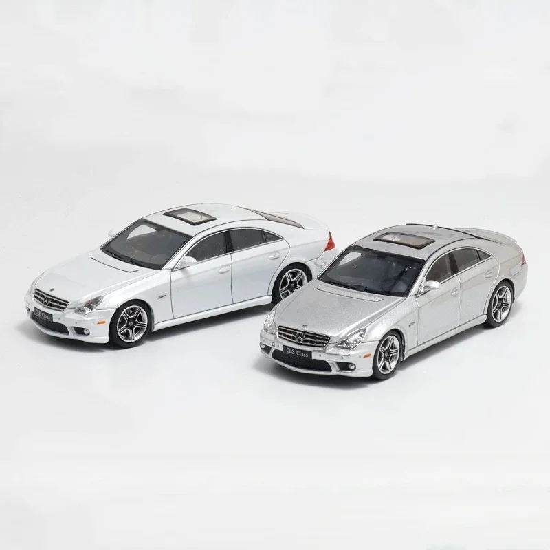 Model samochodu Mercedes-Benz CLS63 C219 FH 1:64 w skali