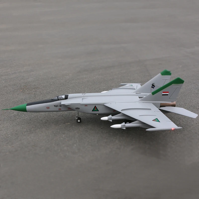 Iracki MiG-25 Foxbat Twin 64mm RC Jet – Model do Składania