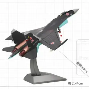 Model myśliwca Su-35 Rosja Siły Powietrzne 1:48