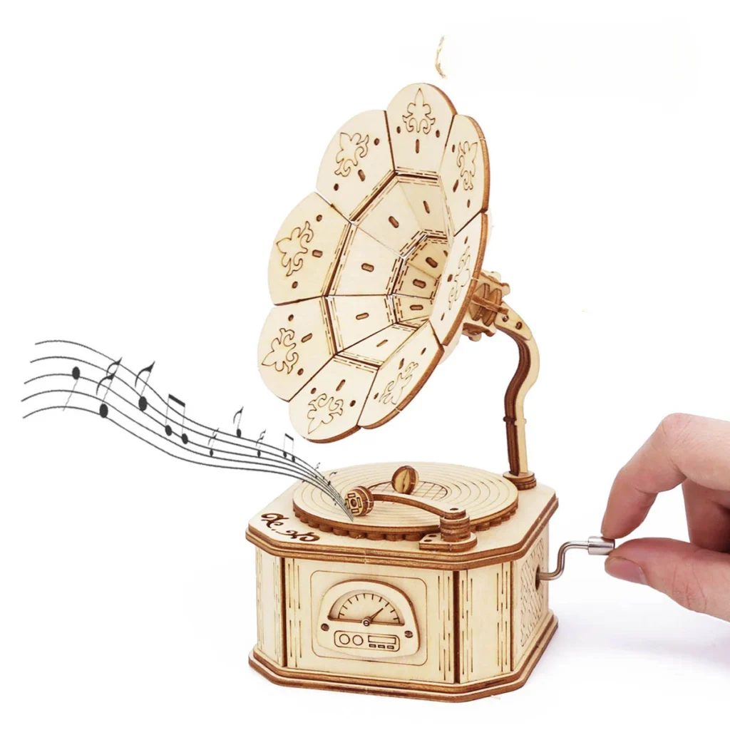 Drewniany Gramofon Pozytywka – Model Puzzle 3D do składania