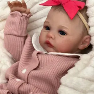 Ręcznie robiona laleczka Reborn 19 cali z malowanymi włosami